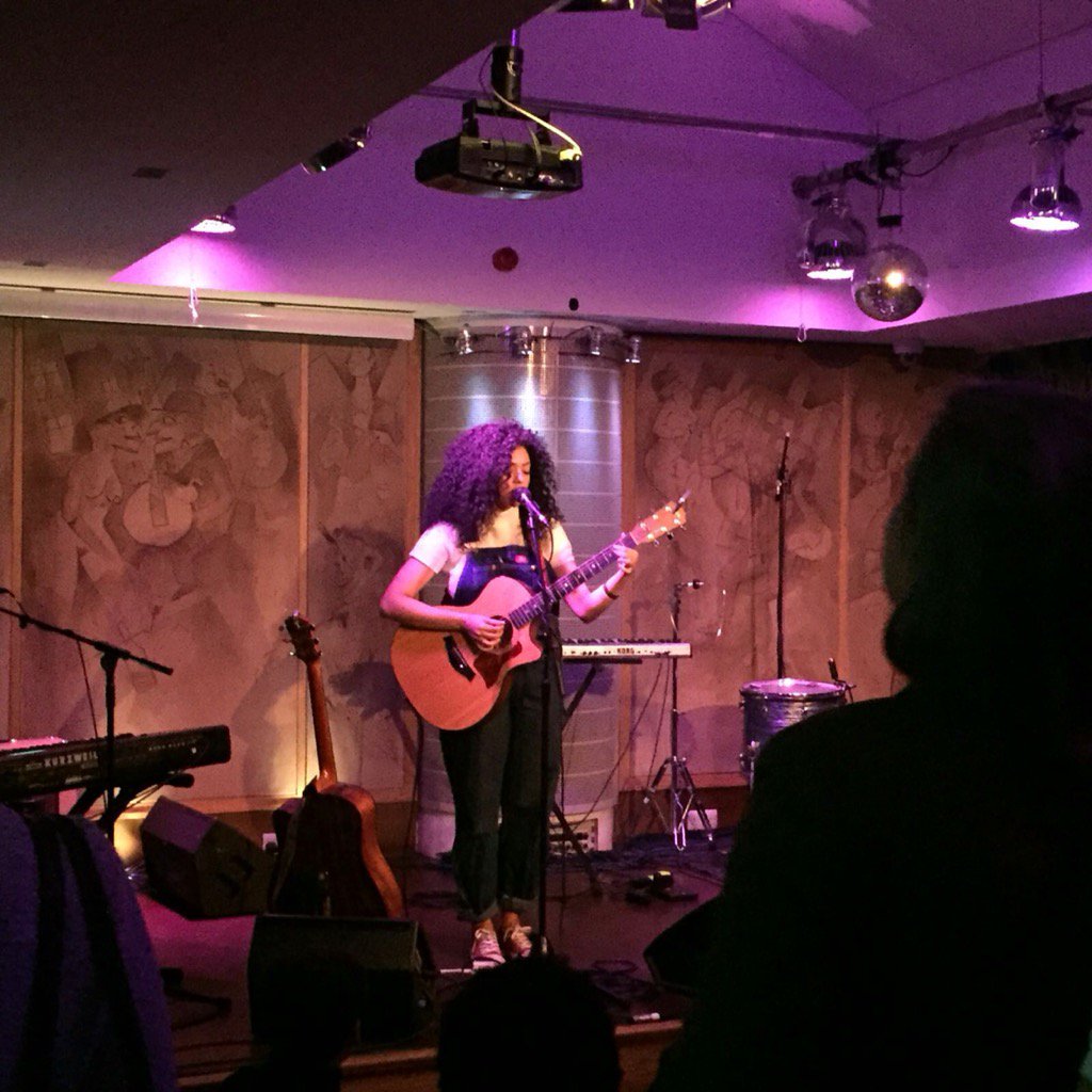 taptape's tweet photo. .@MahaliaMusic was incredible. Check out her #soundcloud page. Thank you @Secret_Sessions for introducing us to her. https://t.co/IGcRZEoX9h