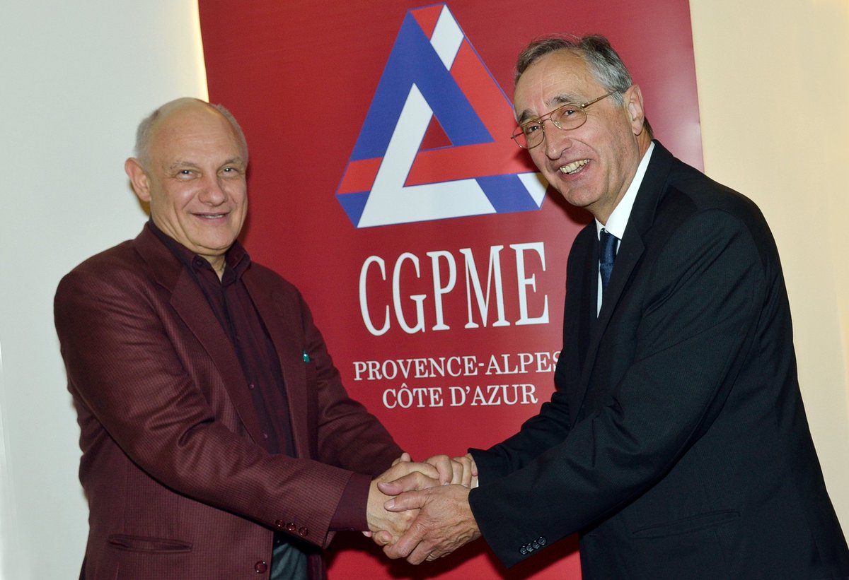 « UN RELAIS BIEN TRANSMIS » à Honoré GHETTI, à gauche sur la photo