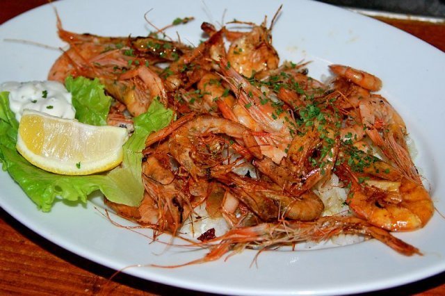 If you want to taste an amazing food in Dubrovnik, follow the link: ow.ly/4mT3A4