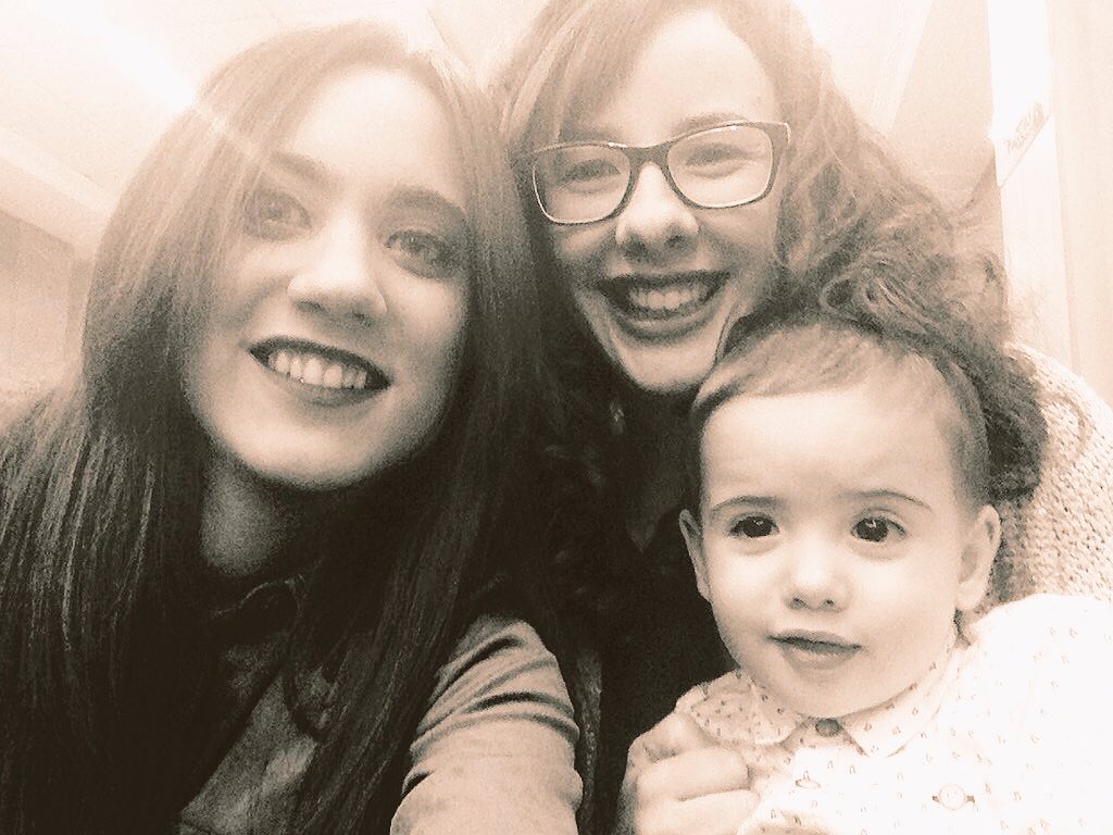 RocioG_6's tweet photo. Pr tantos buenos momentos, y que aunque pase el tiempo te quiero igual😘 feliz cumpleaños pequeña 🎂 @IsabelMMartine2 https://t.co/lspx6hGSvh