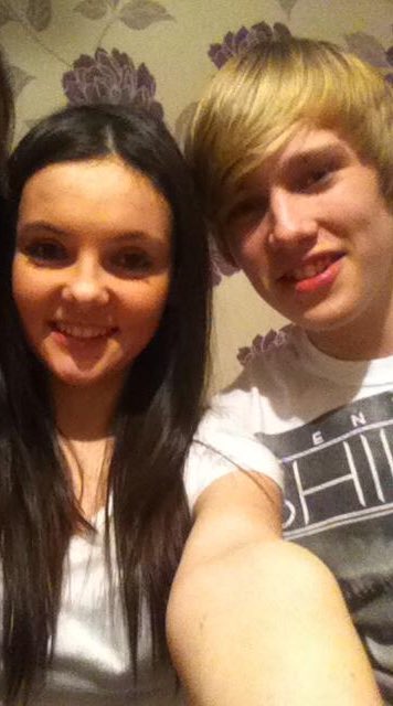 secxndsun's tweet image. 3 years between these pictures...