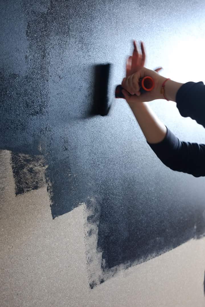 J-2 avant les #maisonsfolles qui sont encore en plein montage !