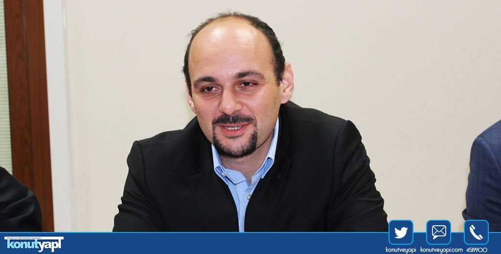 KonutveYapi's tweet photo. Serkan Ulaşan (Viessmann); Yenilenebilir enerji konusunda kamuoyunu en doğru şekilde bilinçlendirmeliyiz. https://t.co/650lod18qe