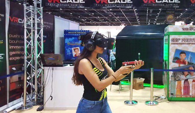 Simuline showcasing the VRCade system in conjuction with <a href="/VRStudiosUSA/">VRstudios™</a> at #DEAL2016. Come on by!