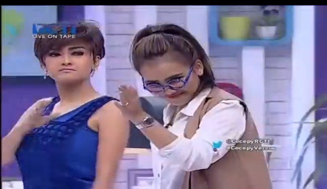 IMAAwards_ID's tweet photo. ini dia Miss Cecepedia @aytingnew92 #CecepyVersus https://t.co/hNdszGtoqF