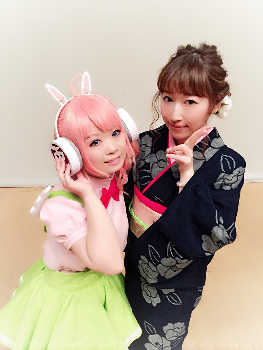 長月翼໒ はアスカが幸せならそれでいい ひなビタ桜まつり 芽兎めう役の五十嵐裕美さんとツーショットを ヽ ノ お写真撮る時に 五十嵐さんが大きく見える と笑われてしまいましたw倉吉絣の柄も帯も可愛かった ひなビタは現実 本当に 長月翼໒ はアスカが幸せならそれでいい ひなビタ桜まつり 芽兎めう役の五十嵐裕美さんとツーショットを ヽ ノ お写真撮る時に 五十嵐さんが大きく見える と笑われてしまいましたw倉吉絣の柄も帯も可愛かった ひなビタは現実 本当に