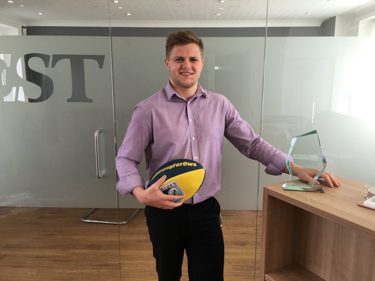 Another face and another award buff.ly/1WdGgGu #EmployeeWellness @TherapeaseLtd