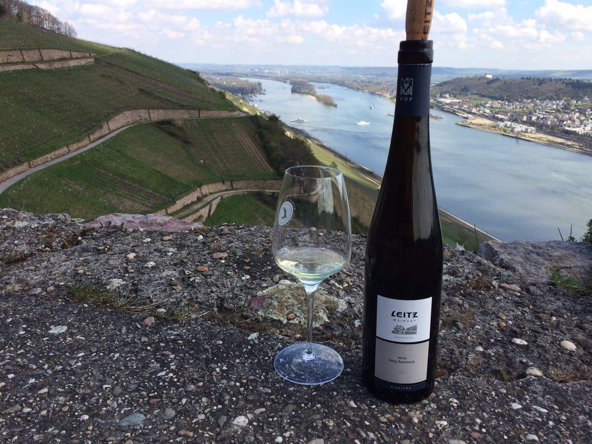 WEINGUT LEITZ tweet media