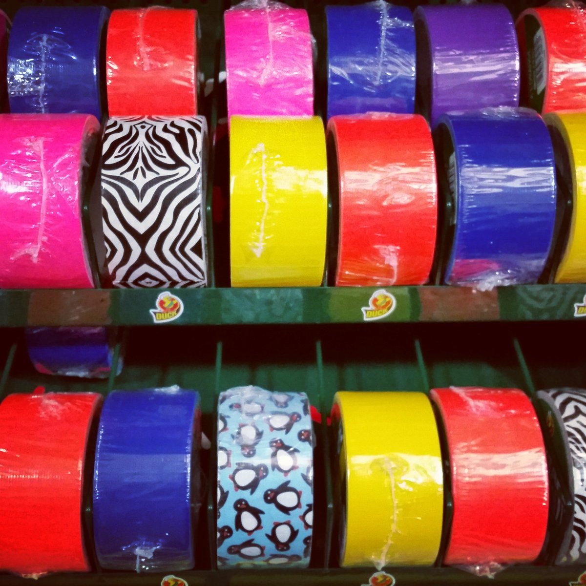 interiorsmagpie's tweet image. Rows &amp;amp; rows of coloured Duck tape.. It&apos;s the little things that make me happy..#diygeek #hardwarestore @theduckbrand