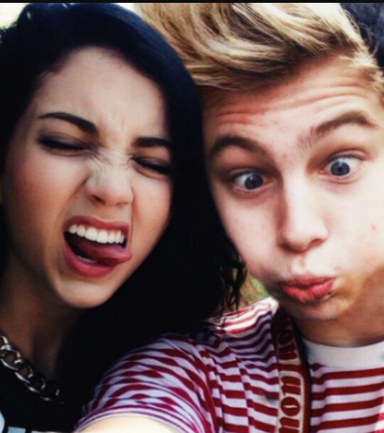 Somos muy normales. 😝