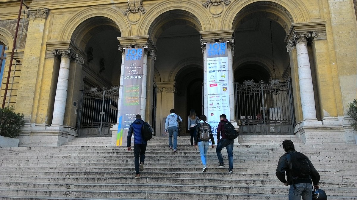 CareersSapienza's tweet photo. Live da #JobStart 2.0 vi aspettiamo allo stand di #jobsoul per tutte le info su #tirocini e #lavoro #BESTJobstart https://t.co/bpcyB09qDz