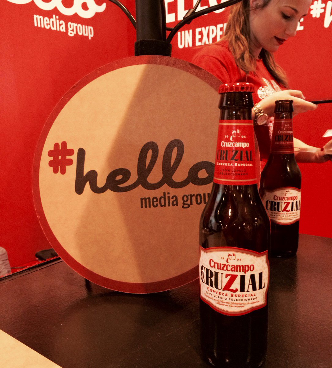 mdmgamero's tweet photo. Ya en @Futurizz con #HelloFuturizz y #Cruzial @GroupHelloMedia @influenzia_net (@ futurizz) https://t.co/57ATRuEkHl https://t.co/4gyGJRi5B6