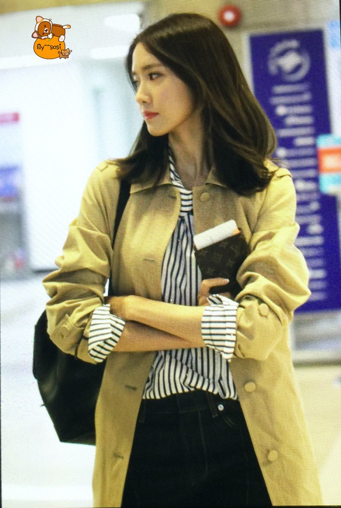 [PIC][20-04-2016]YoonA trở về Hàn Quốc + Đáp chuyến bay sang Nhật Bản dự sự kiện "Louis Vuitton Exhibition" vào chiều nay CgelnPHUYAA8EZS