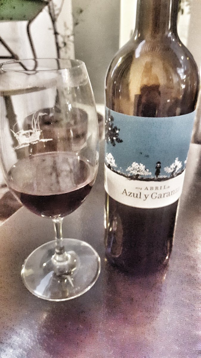TweetThis_WA's tweet photo. Celebrating #winewednesday at Swallow Bar #Maylands #Perth #winelovers https://t.co/V1JhlSm1ap
