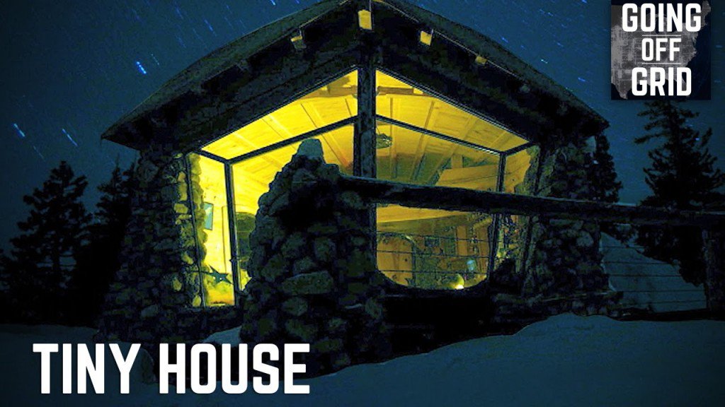 gnarlykingweb's tweet photo. A Snowboarder's Unbelievable Tiny House - https://t.co/axAB8JWkZK https://t.co/toKW4hEts7