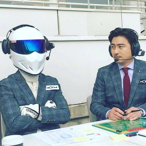TOPGEAR_KOREA's tweet photo. #탑기어코리아 7
곧 돌아옵니다. #안정환 과 함께.

#안느의프로그램결정력
#안정환때땡큐 https://t.co/ozh1xIIQT5