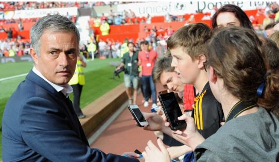 SkySportsPL's tweet photo. Jose Mourinho to manage England against a Claudio Ranieri side in charity match this summer: https://t.co/dUczOs9Xx3 https://t.co/dMv8pmAljz