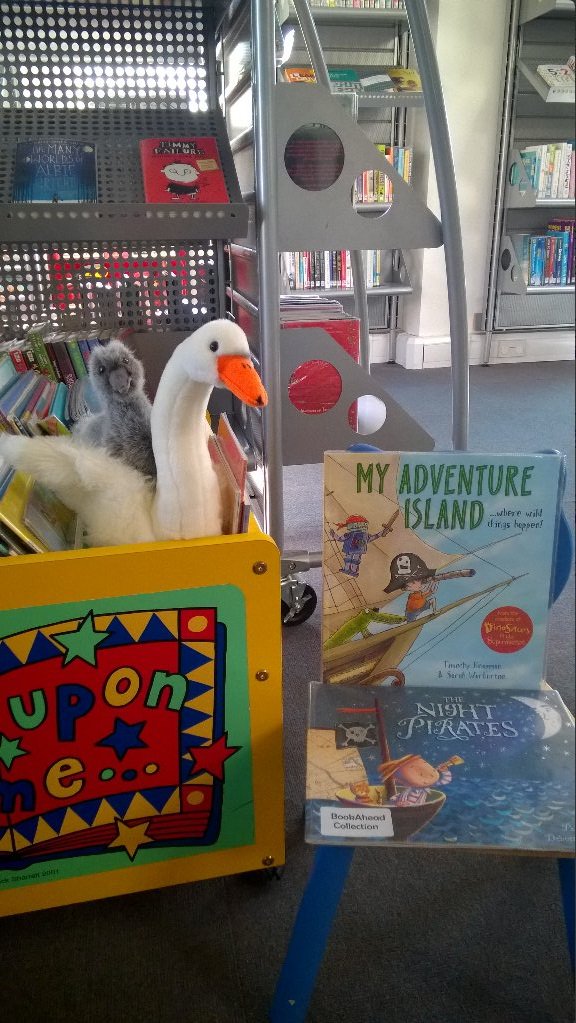 RBWM_Libraries's tweet image. Our #LibraryMascots enjoyed their visit to Datchet Library for Pirate stories today. Where will they be going next?