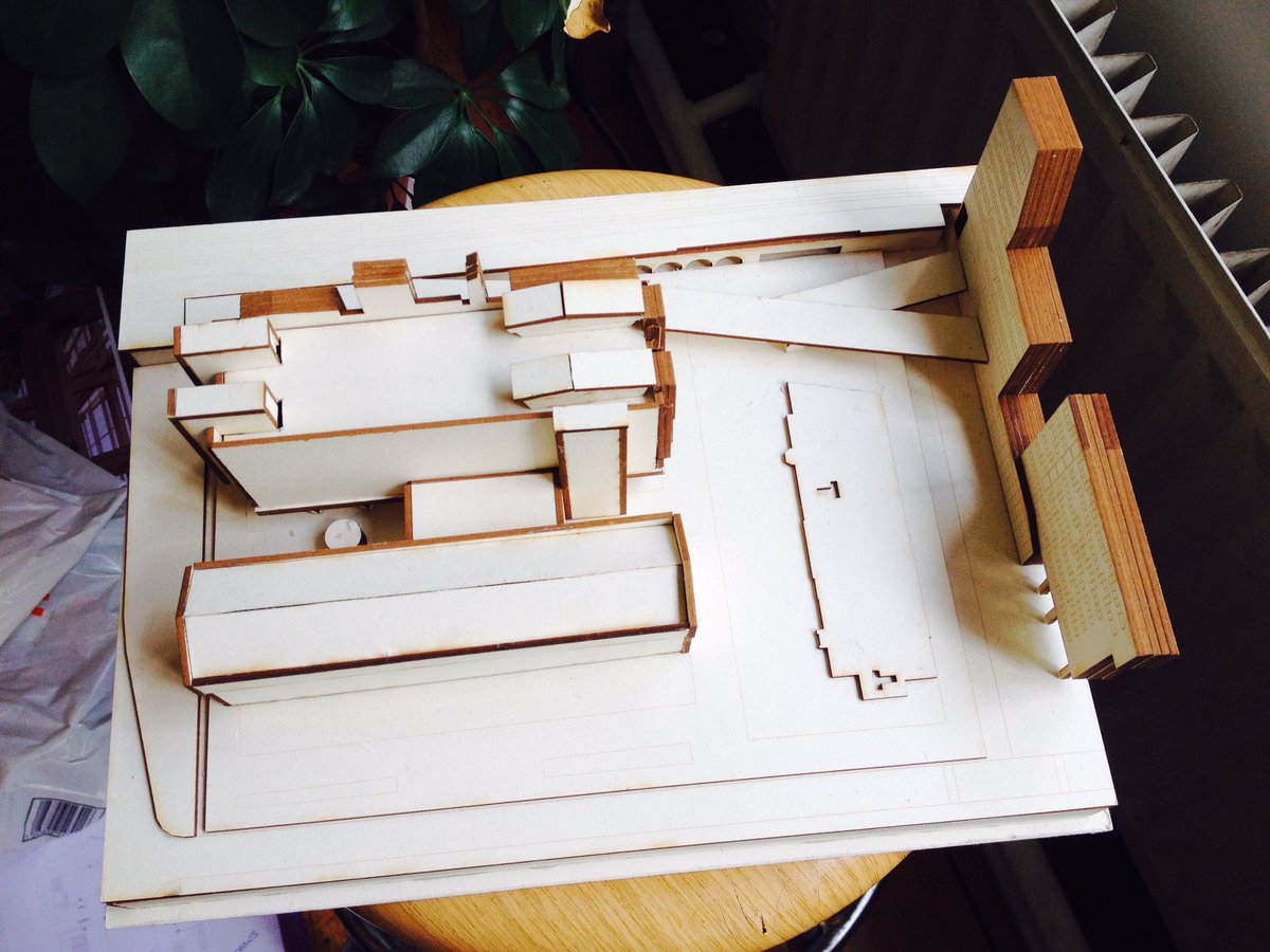 MarinTrottin's tweet photo. Maquette volée @PavillonArsenal: aidez-nous à la retrouver ->RT massifs #reinventerparis #TeamArchi @MarieDouceAlbrt https://t.co/ffAIK4Fy7w
