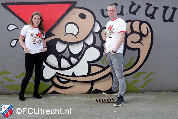 fcutrecht's tweet image. Vanaf nu in de #fcutrecht Fanshop: hét #KBTRxFCU shirt! Meer info: fcutrecht.nl/nieuws/actueel…. #KBTR #utrecht