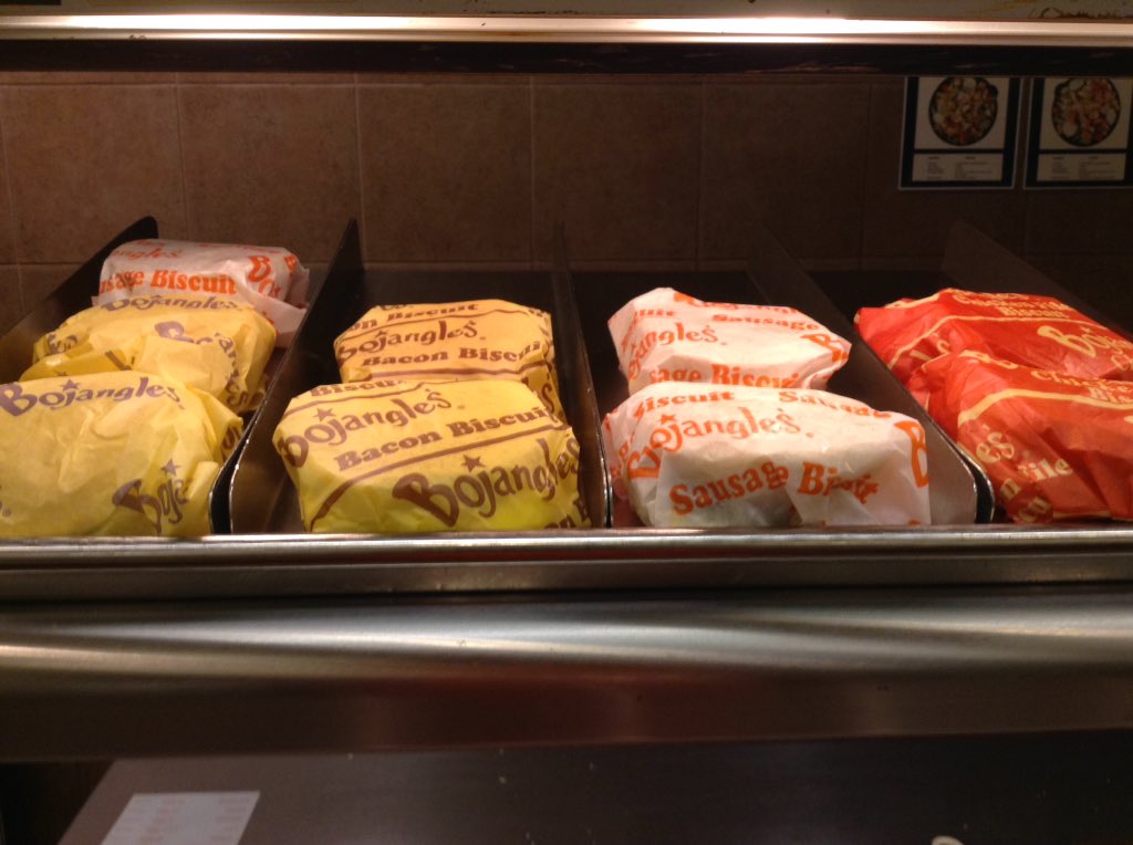 BojanglesDC's tweet photo. Happy Wednesday!! Come get your famous breakfast sandwiches from Bojangles in Union Station , Dc 😃 https://t.co/0EosTwRsEo