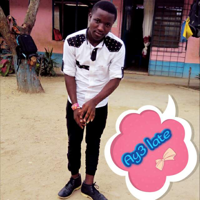nharnah_quajo's tweet photo. #truelly ay3 late https://t.co/Dr0M1iGCDL