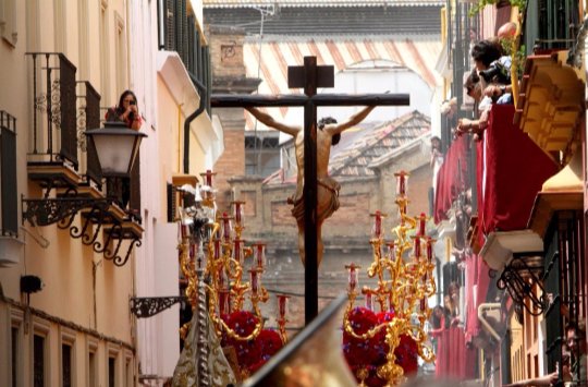 politicofrade's tweet photo. Sevilla según sus barrios. Pasen buen día! https://t.co/kL7thrW8QF
