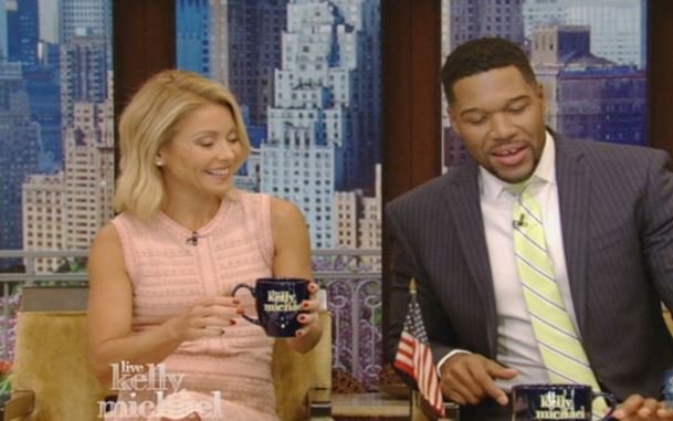 Where's #Kelly? Ripa absent from today's show following news of #MichaelStrahan's departure. bit.ly/1YH48l1 https://t.co/8XPQxLtE7l