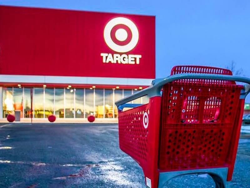 StyleDemocracy's tweet image. Remembering #TargetCanada 1 year later... @RetailInsider_ talks about lessons learned: buff.ly/1WFpEIf