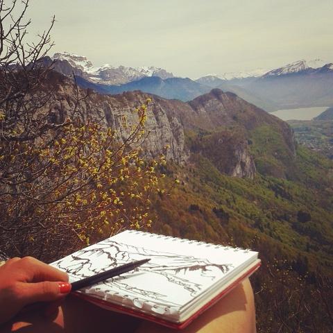 katerobotham1's tweet photo. Best way to spend an afternoon #inspiration #mountains #sunshine #hiking #thegreatoutdoors #sketching #mystudio https://t.co/ILIMxHE5bY