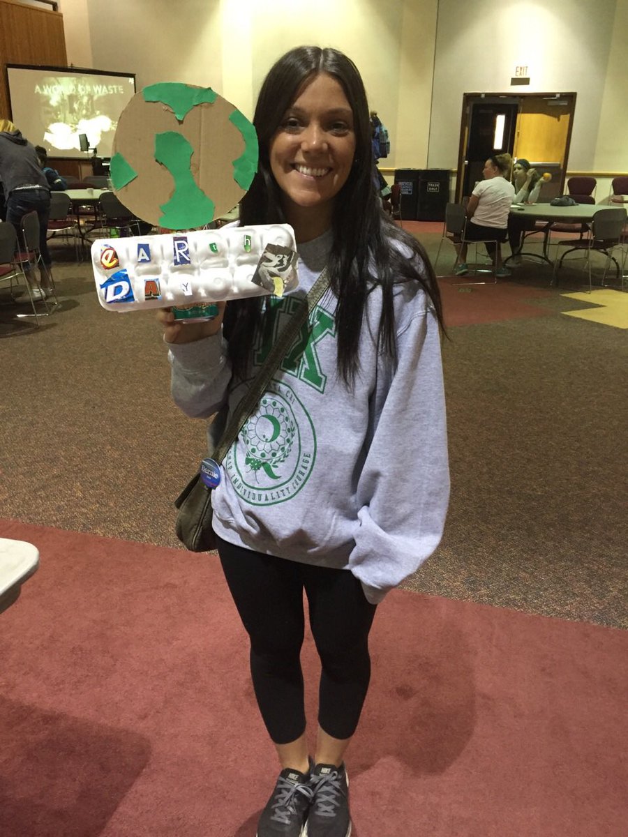 BUearthday's tweet photo. #1 https://t.co/lMzDpUaFNO