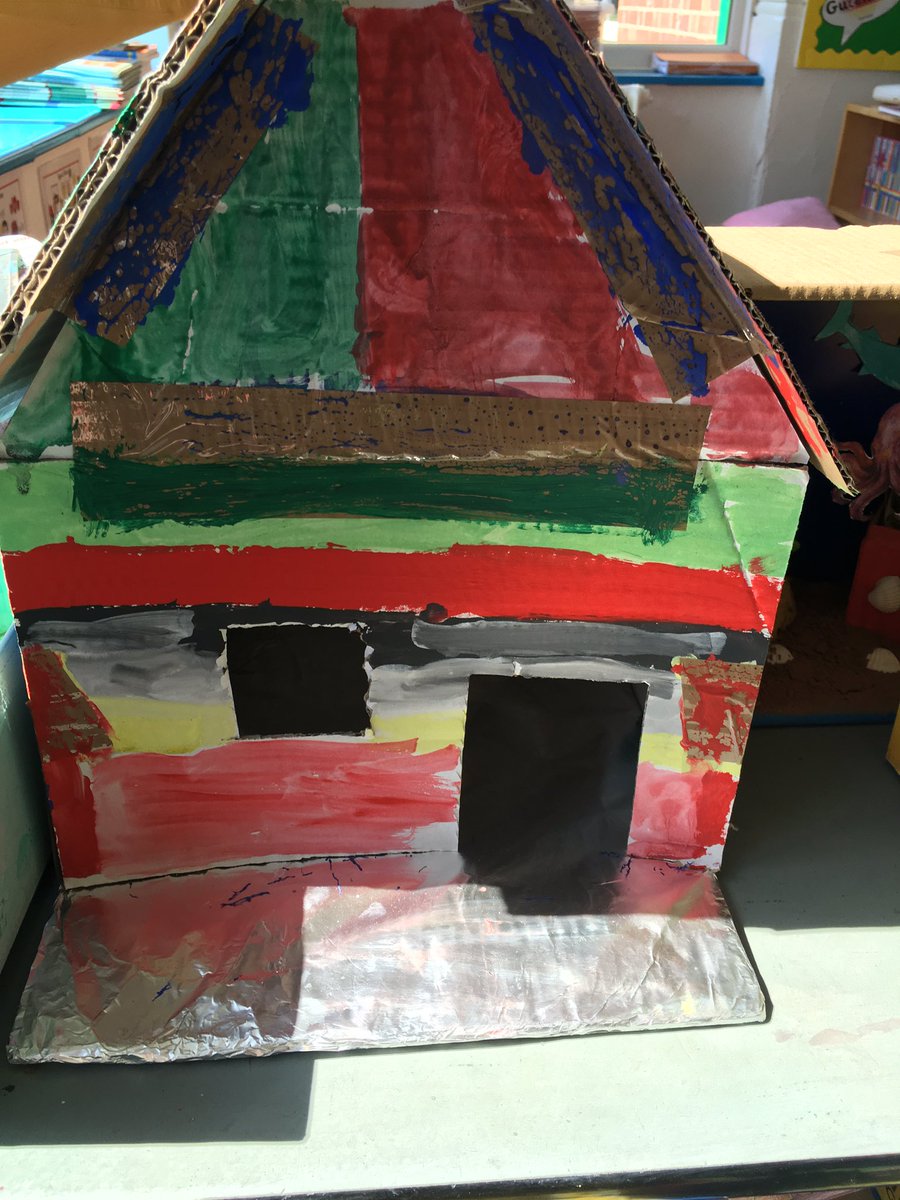 firsprimarysale's tweet photo. #Year2LT All creatures great and small home learning projects. #creativemasterpieces https://t.co/exjkOoJFQv