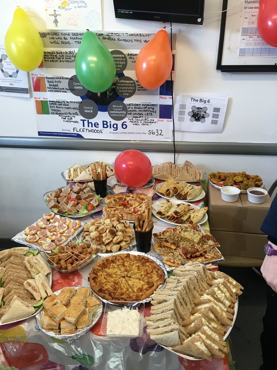 moylesarahlou's tweet image. Buffet celebrating full year results at 5632 @TescoHatfieldAv @ziggyhamer @mattashby27 @julier1962