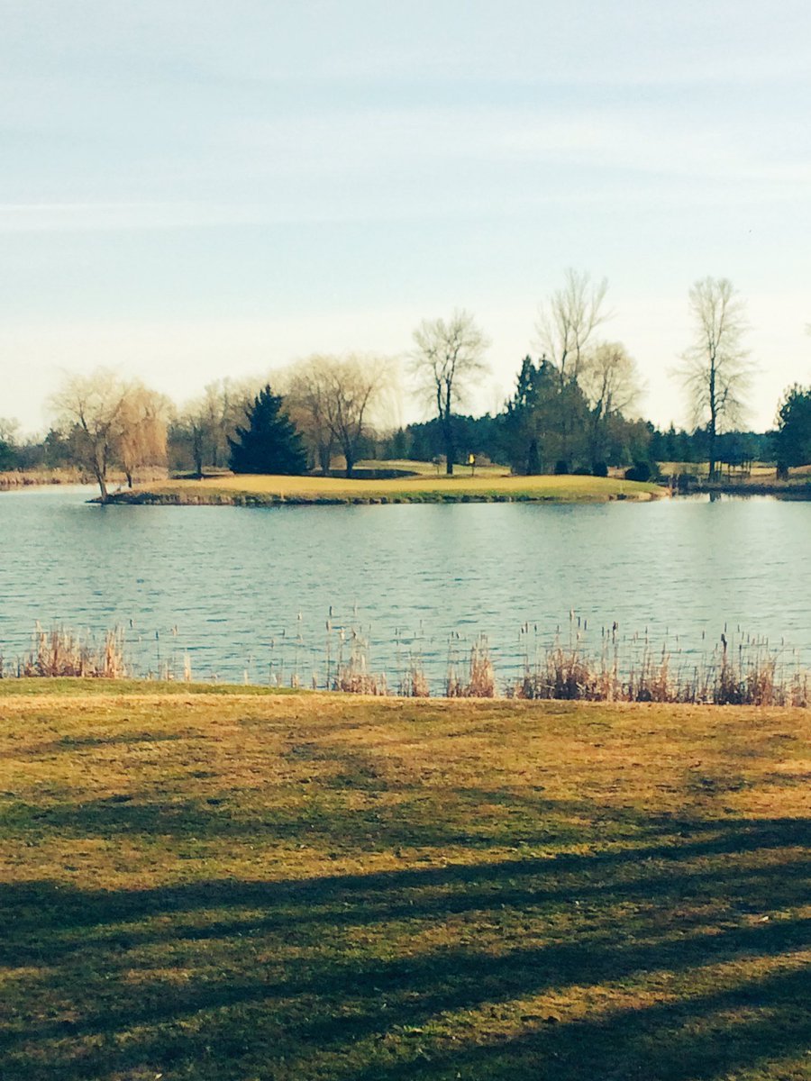 Pakenham Golf tweet media