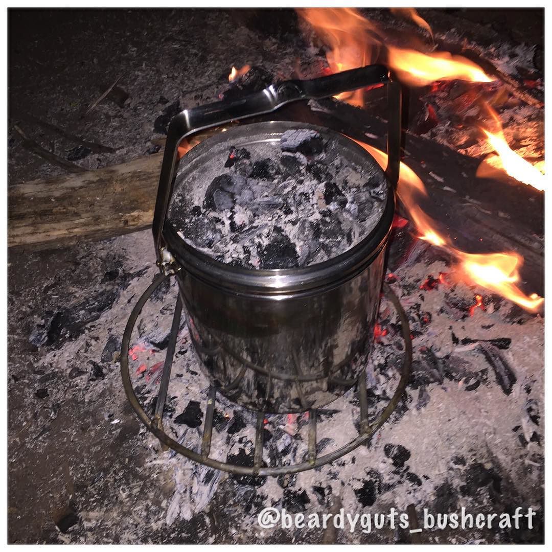 sureformsandbc's tweet photo. Found a clearer picture of using the billy as an oven. #strathbogiestateforest #strathbogie #stateforest #victoriaa… https://t.co/BFG9ZRmjiC