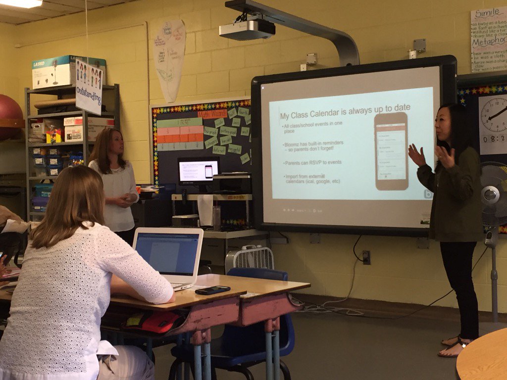 MenloParkSchool's tweet photo. ❤️ that Menlo Teachers share their expertise w/each other! @MrsZapoticzny  @mrsgiuffrida #celebratemenlo #menloproud https://t.co/YAeBMa3ETc