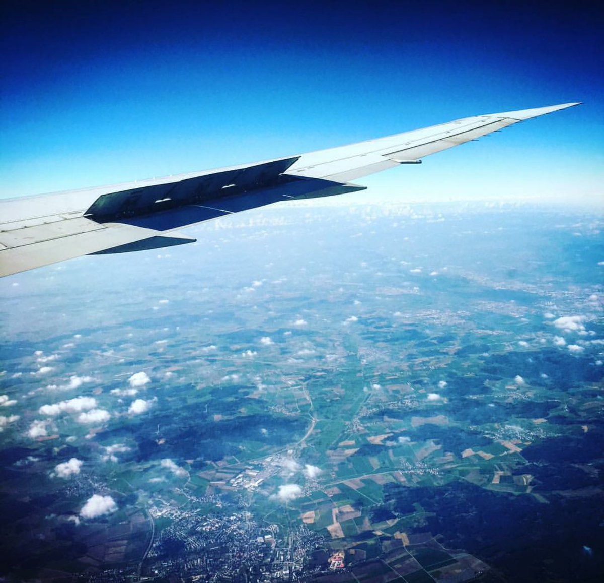 Hallo München...Μιλάμε για πολυγλωσσο κορίτσι οχι αστεία.Τις επόμενες μέρες θα τα πούμε στα Σουηδικα.Auf Wiedersehen