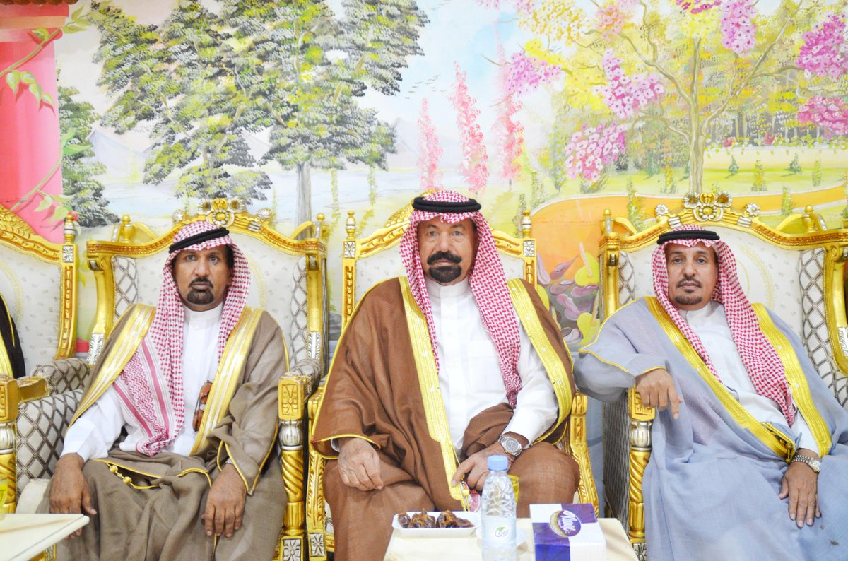 zo987's tweet photo. حفل #اسرة_الجدوع_من_الوهوب بمناسبة زفاف محمد عبدالله الجدوع الوهبي
الشيوخ الأفاضل و كبار الشخصيات https://t.co/hs4OGOyvgP