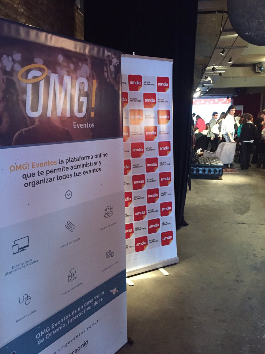 diego_lema's tweet photo. #omgEventos en el Social Media Summit de @AMDIAweb #SMSUMMIT2016 https://t.co/f7GB6MGpgf