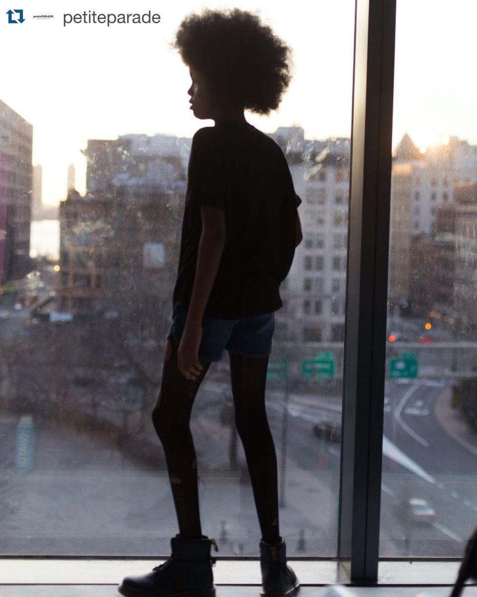 TheRealMadiJ's tweet photo. @DIESEL at @_petitePARADE! I 💗 this shot! 💥🔥💯 #NYC @drmartens https://t.co/CjNNqhBgXo