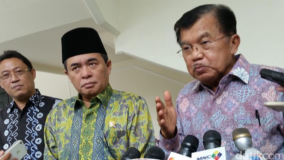 detikcom's tweet photo. JK: Pemerintah Tidak Akan Minta Maaf ke Korban Tragedi 1965 https://t.co/boaDekk7pK https://t.co/z8W7IiuH64