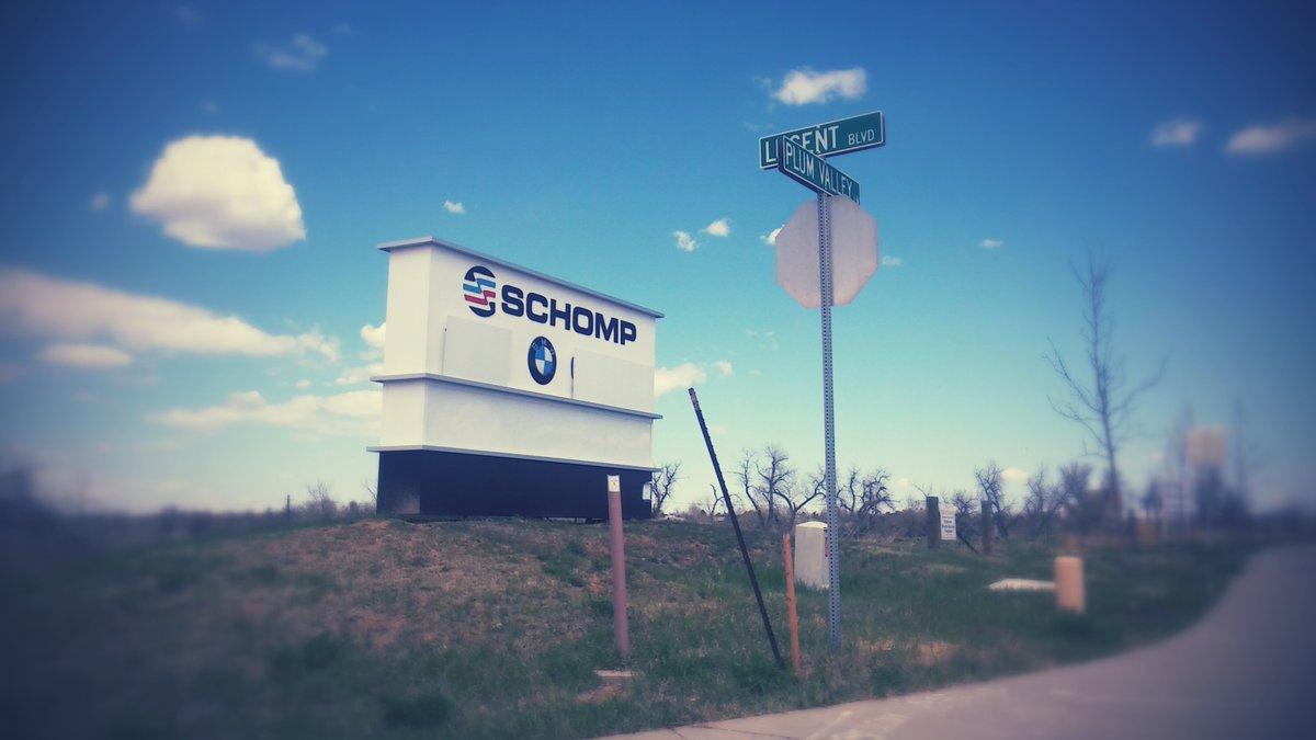 MORE_LifeManage's tweet image. For all of our client's #BMW needs, we rely on #Schomp for their expert sales and service! #MORE #luxelife