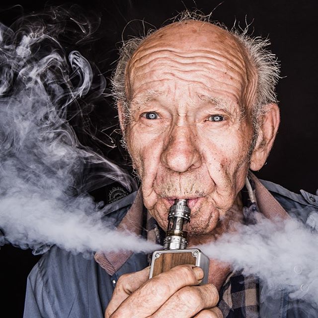vapewave's tweet photo. Vape heroe of the week: "Purge Hans, purge!" photo by @Vappix #vapeheroe #vapewave #vape #ecigs https://t.co/SzC9dh37y0
