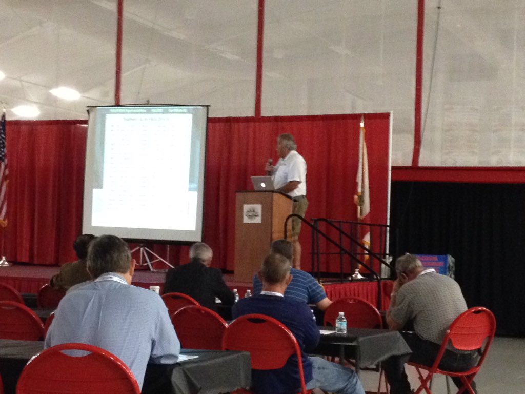 CEFESMEL's tweet photo. At FL strawberry growers meeting #Agritech listening to Dr.Noling and #nematode management https://t.co/qyhFdmp0oG