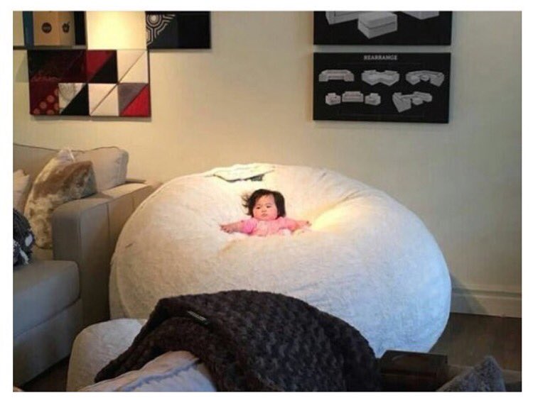 GossipRoomOff's tweet image. Se poser tranquillement ici et ne plus penser à rien 💤😍