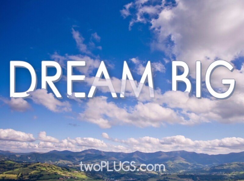 twoplugsinc's tweet photo. #cssdreambig #entrepreneur #reachforthestars #castlebrookehighschool #seeyouthere ! https://t.co/RsZvPeK9Iq