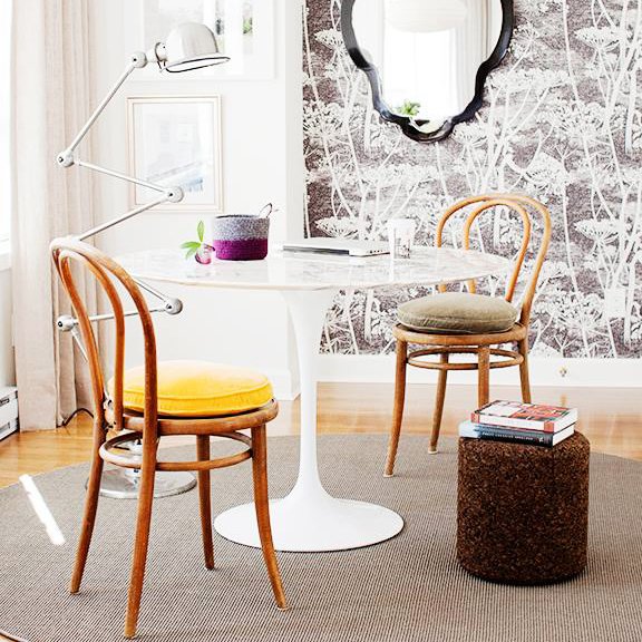 NativaInterior's tweet photo. "Detrás de la verdadera BELLEZA están la seducción y el encanto" #FelizMiércoles #SaarinenTable #DiseñoInterior https://t.co/Jf1ApHlwHB