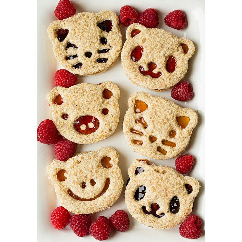 CutestFood's tweet photo. Adorable Peanut Butter &amp; Jelly Sandwiches https://t.co/OvfP39CLK4