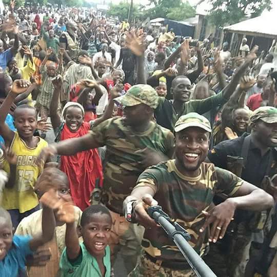 Riddwane's tweet photo. Our soldiers and President deserve praise for the safe return of our fellow patriots displaced in the N/East @Ayourb https://t.co/qGvgjgacY0