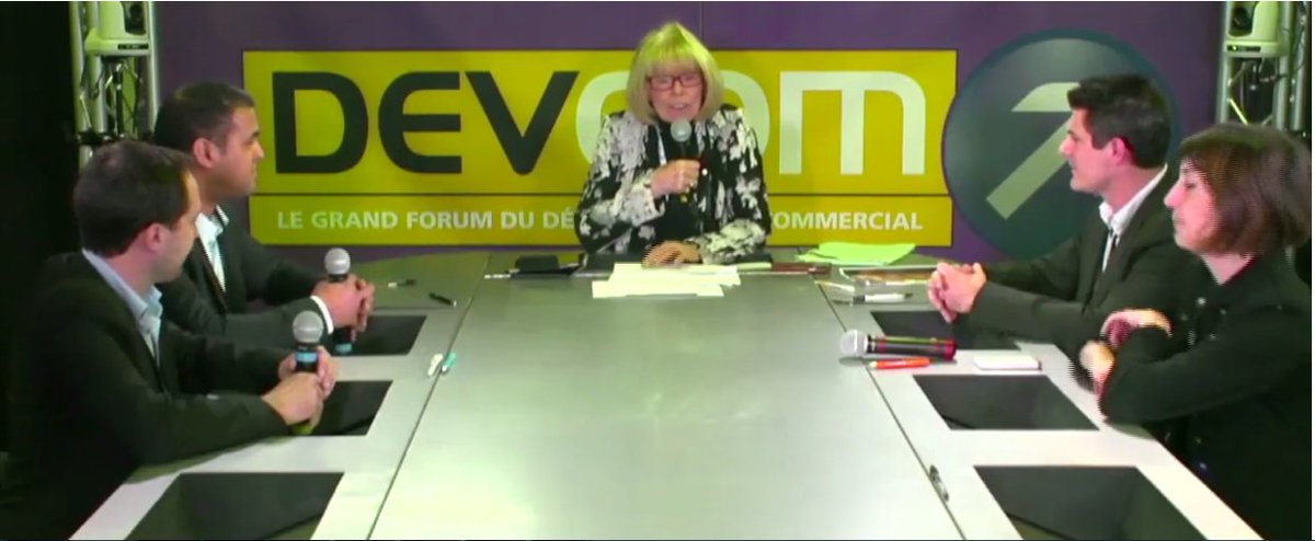 DevComLyon's tweet image. Découvrez l&apos;émission TV sur la troisième Révolution Industrielle enregistrée au #DevComLyon  bit.ly/1NB9Sqp